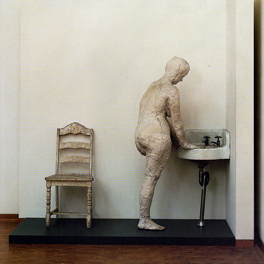

1965 год. Джордж Сегал. Женщина, моющая ноги в раковине. Кельн, музей Людвига.